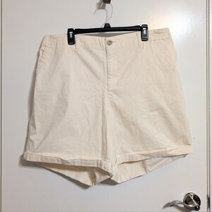 Old Navy Plus 2X Cream Everyday Chino Shorts High Rise Elastic Waist